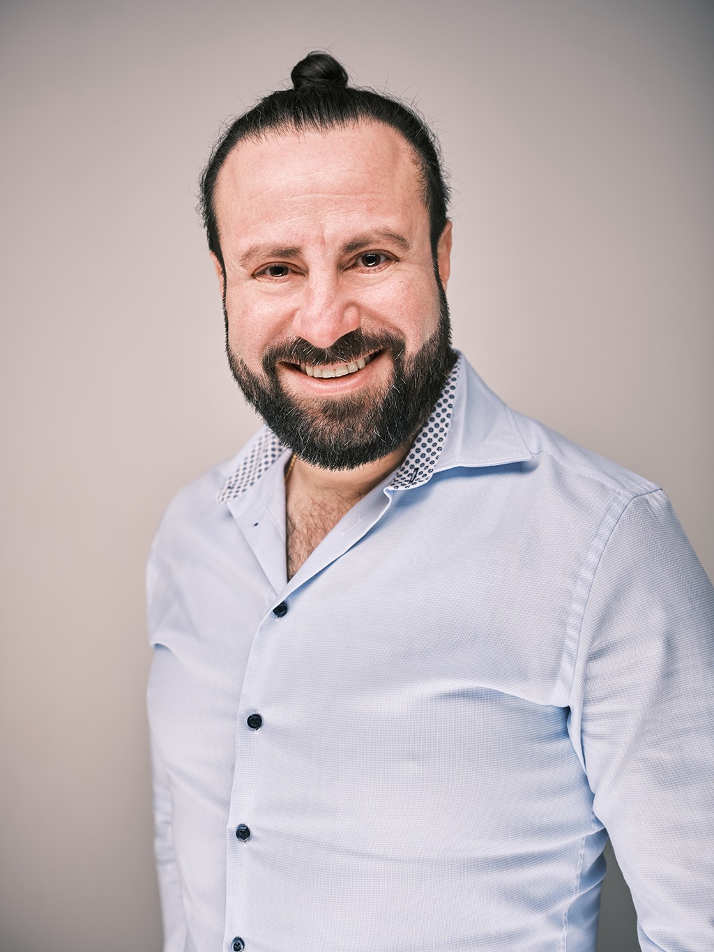 Lioun – Friseur, Herrenhaarschnitte & Bartpflege, hair emotion by janina